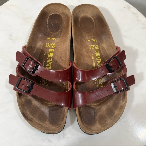 Birkenstock Ibiza Patent Leather Sandals Size 39/8.5